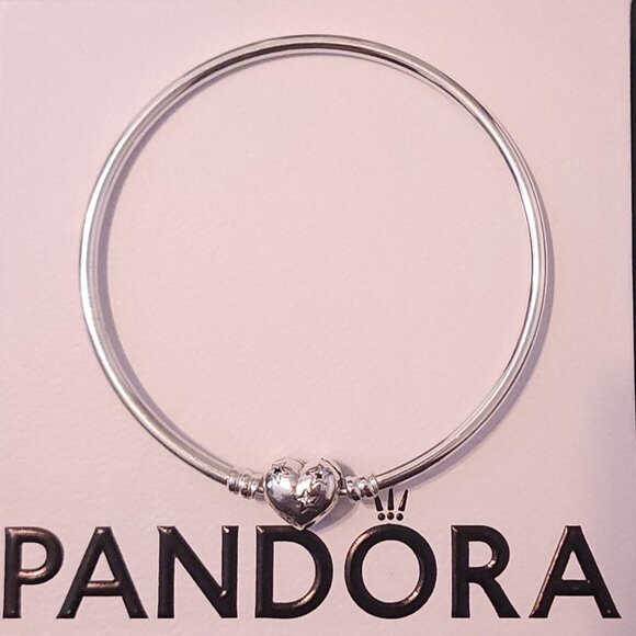 Pandora Celestial Heart Clasp Bangle - Picture 4 of 5